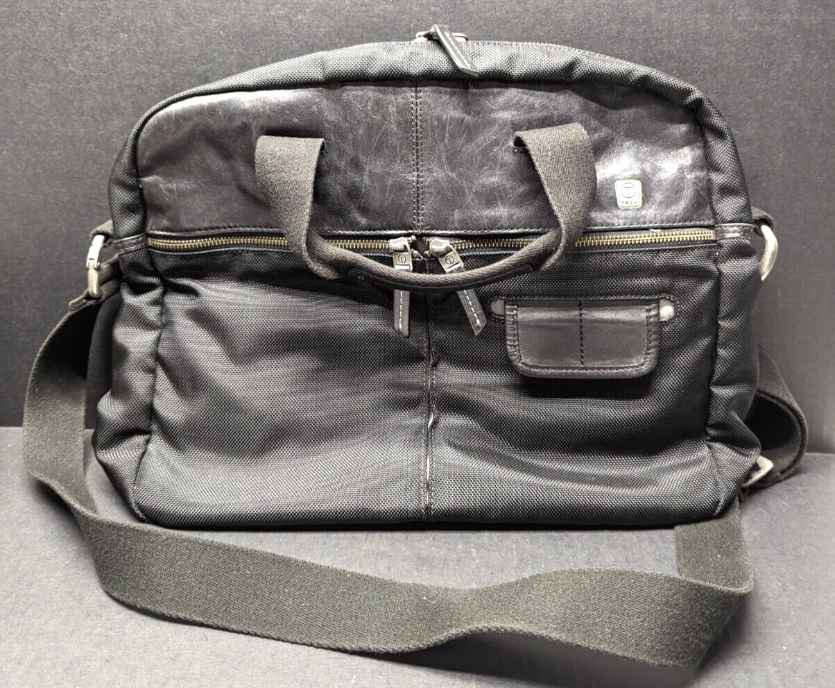 Tumi T-tech Leather and Nylon Portfolio Medium Black Multiple Pockets 12″Hx15″W