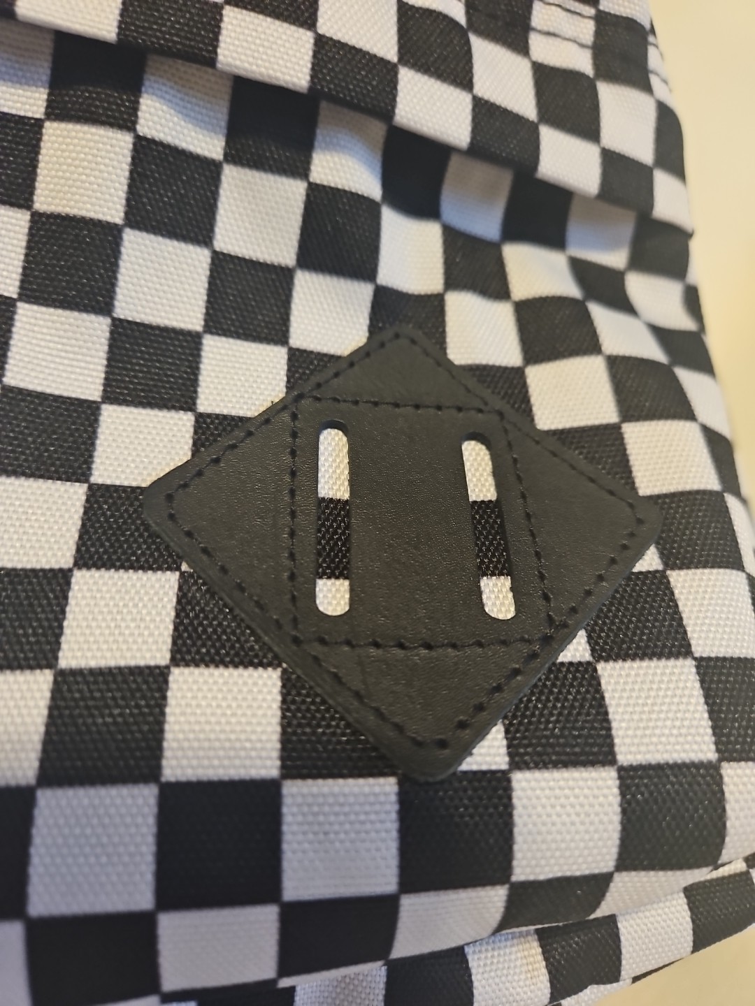 NWOT Vans Old Skool Large Men’s. Backpack – Checkerboard