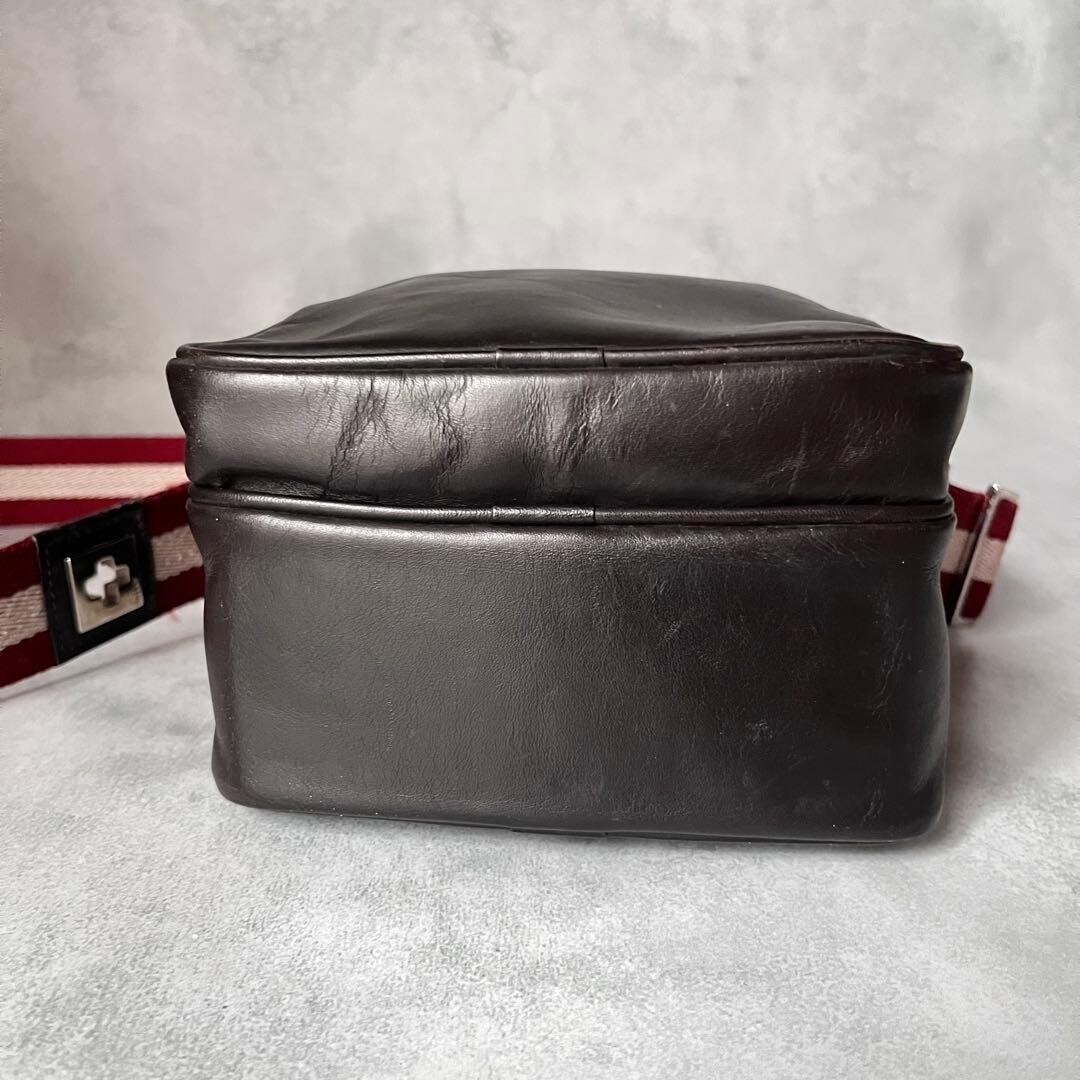 Bally Brown Leather Trainspotting Shoulder Bag Men Zipper Vintage 16x21cm