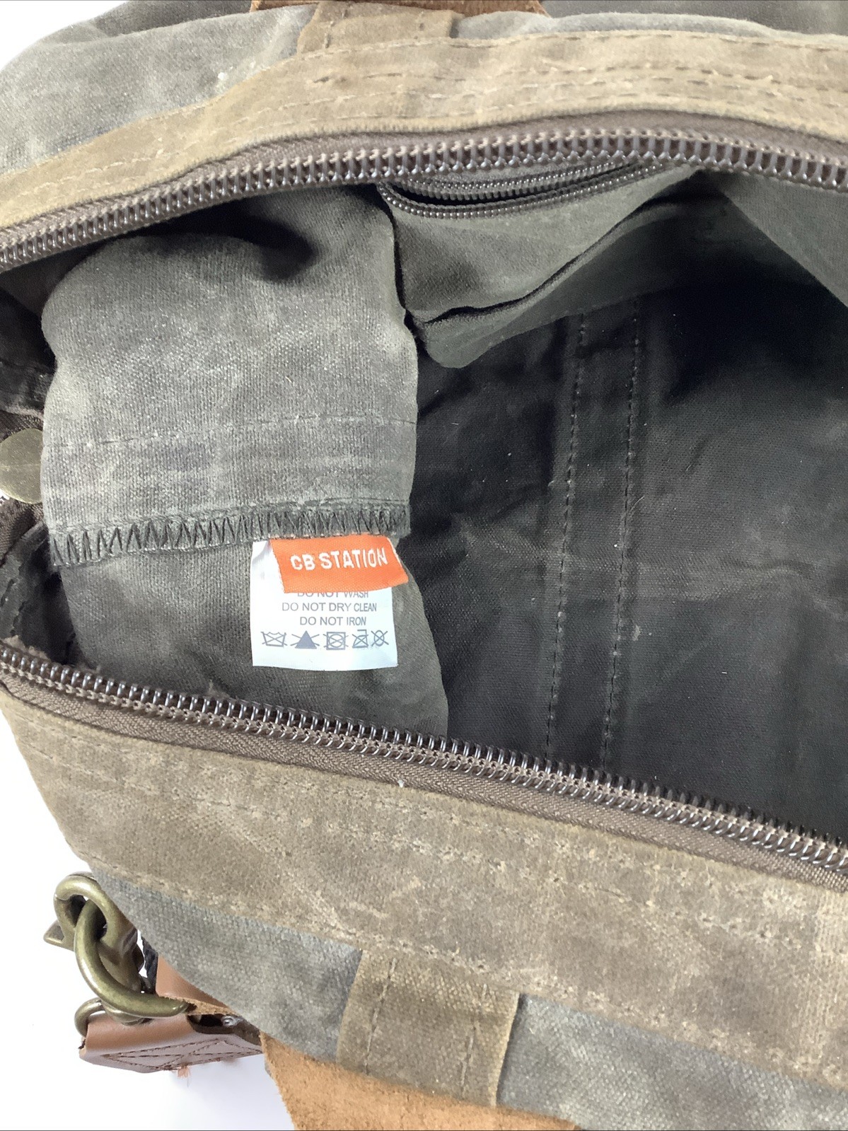 CB Station Waxed Canvas Duffle Bag Olive Green Leather Trim Travel 21”