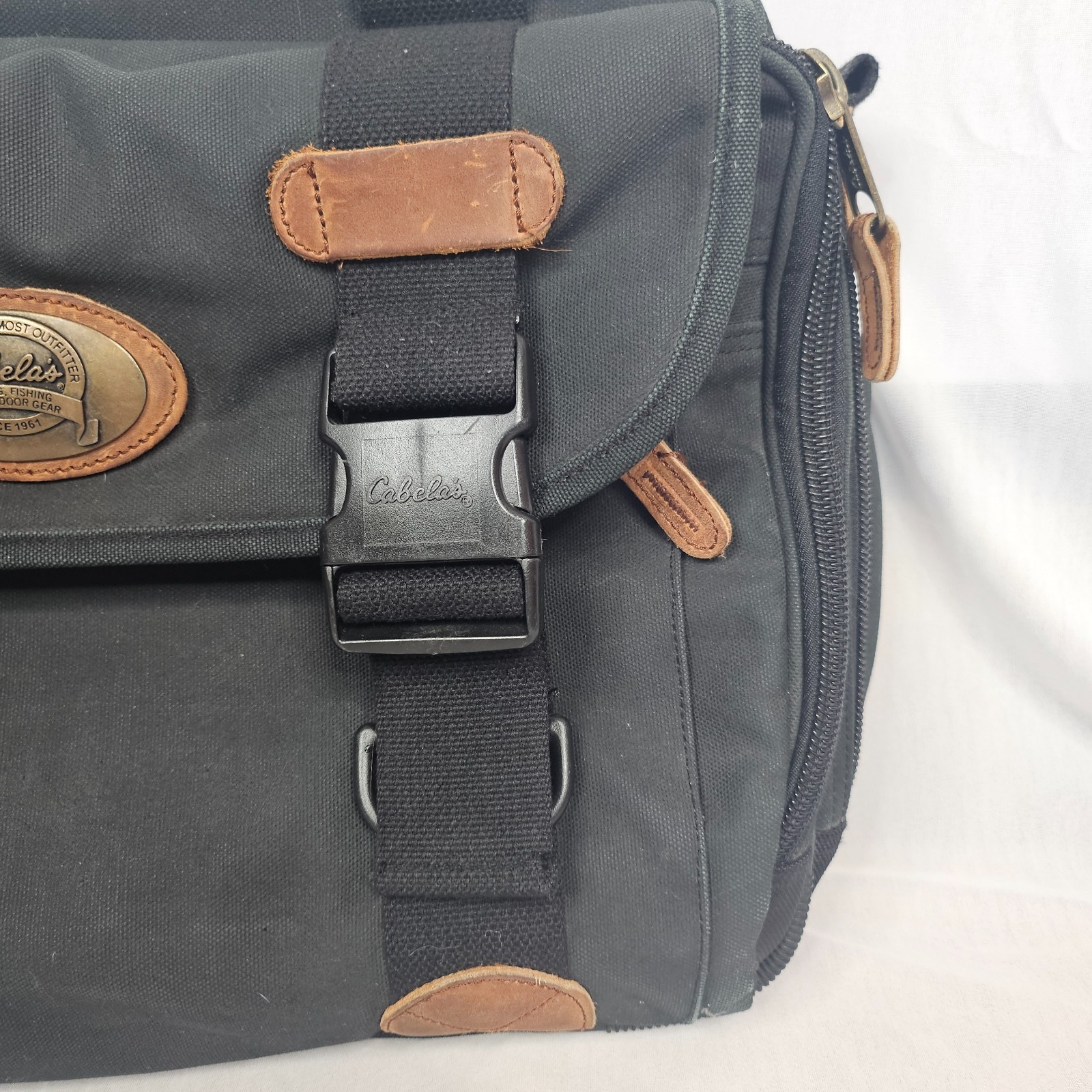 Cabela’s Canvas Messenger Bag | Hunting Gear Laptop Briefcase Black Leather Trim