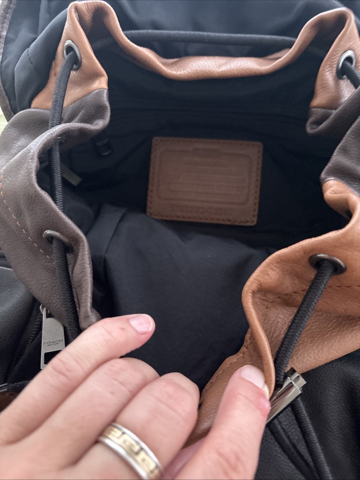 Coach Men’s Thompson Backpack Brown And Black Leather Panels Drawstring