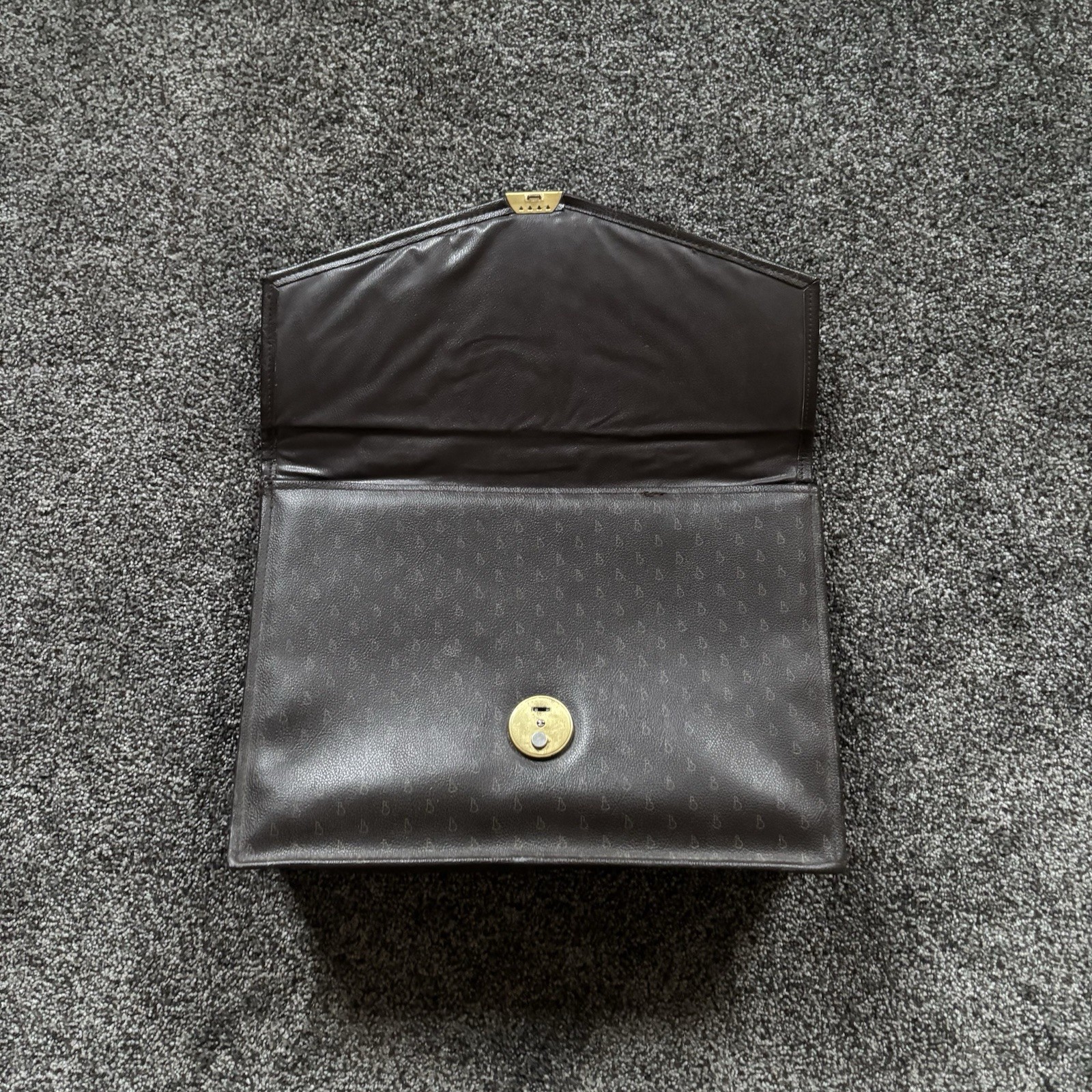 Vintage Classic Brown Leather Slim Briefcase European Designer Work Professional