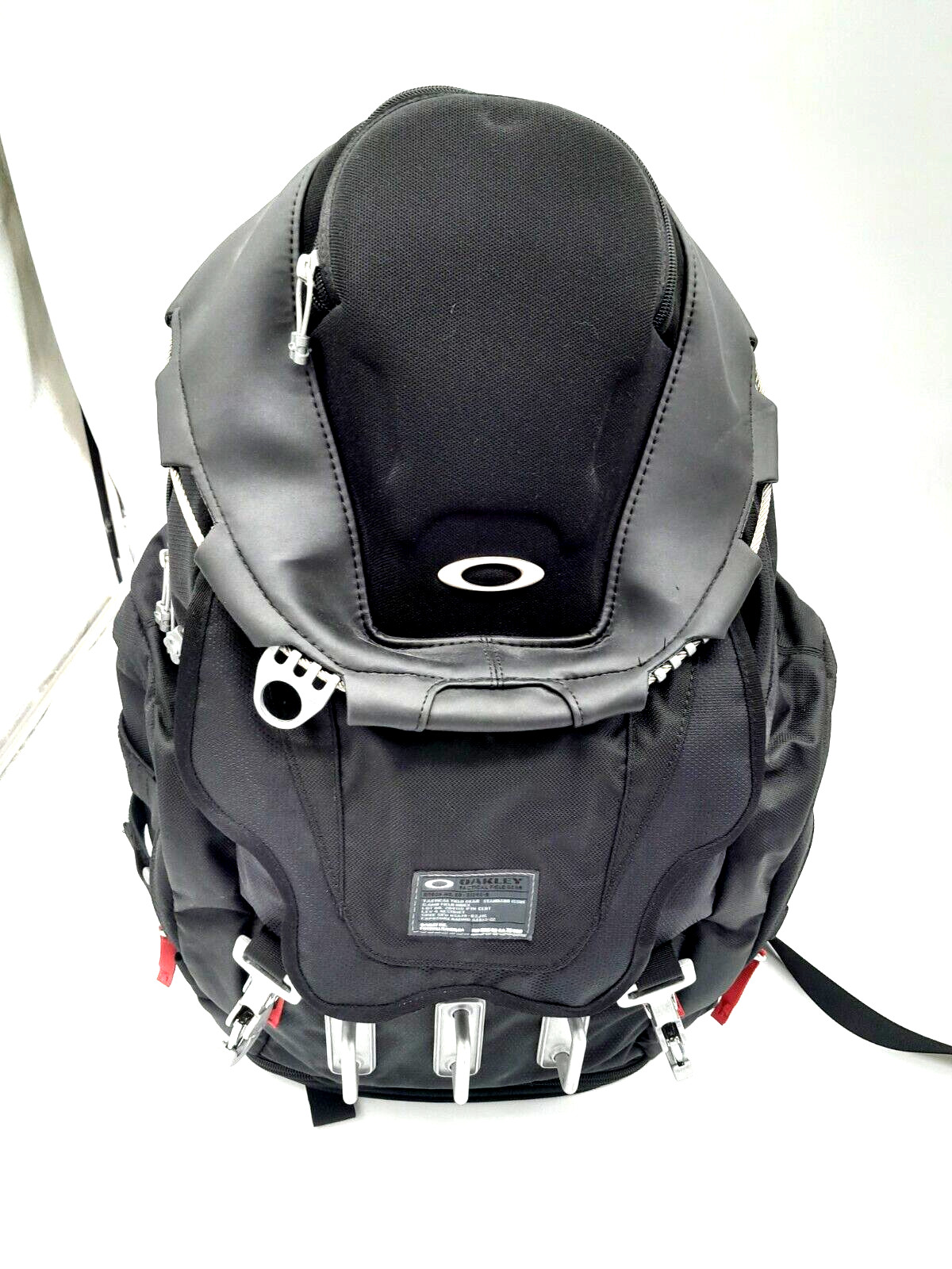 Oakley 34L Kitchen Sink Backpack – Black (92060AODM)