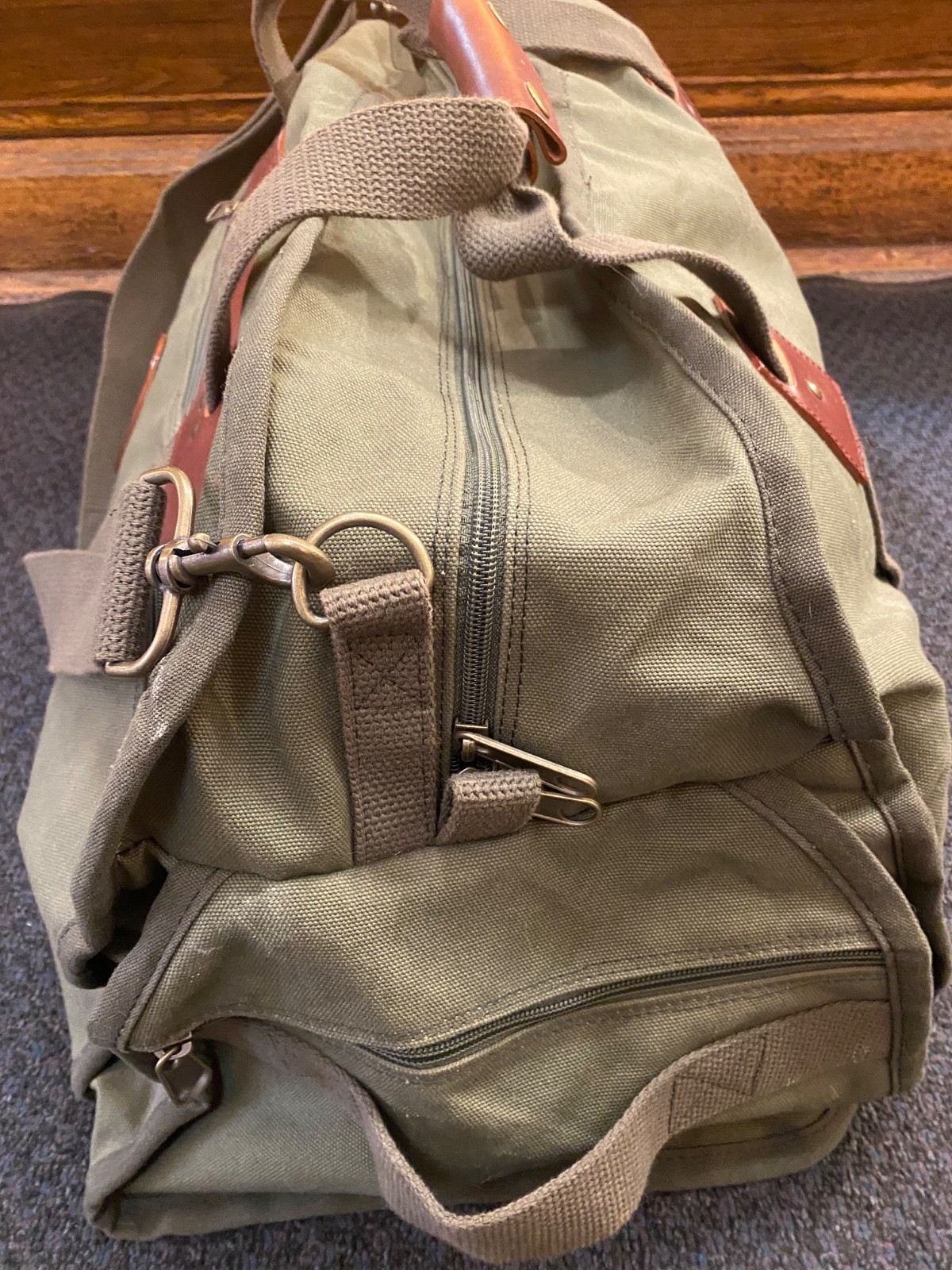 Vintage Ducks Unlimited Leather Canvas Duffel Duffle Large Bag 25”x14”x13”