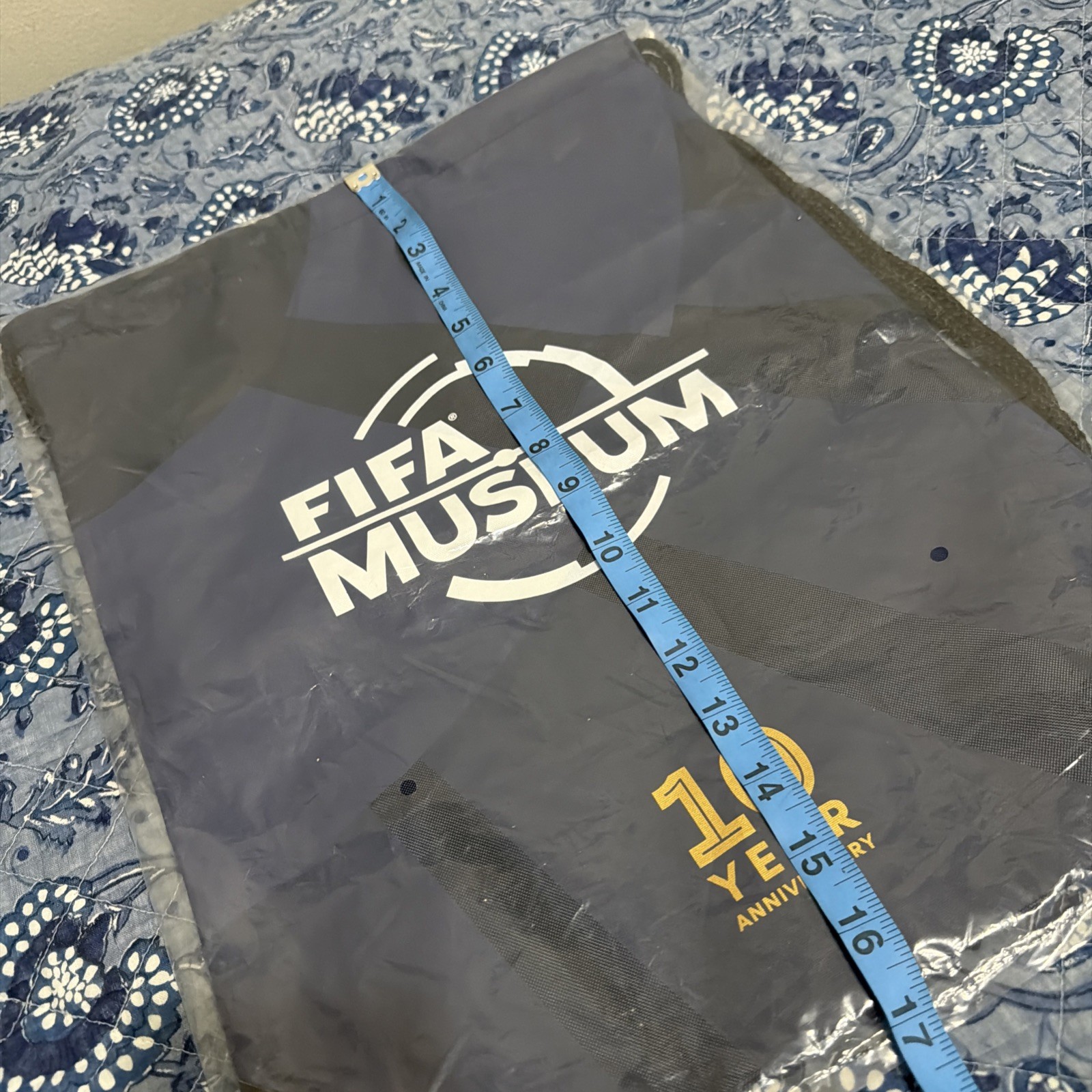 FIFA Museum 10 Year Anniversary Drawstring Bag￼