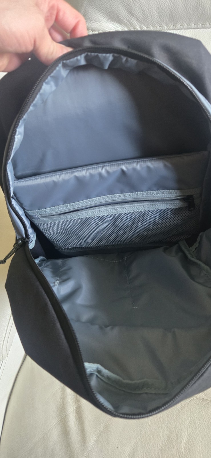 Used THULE Backpack. Black. Excellent Condition.