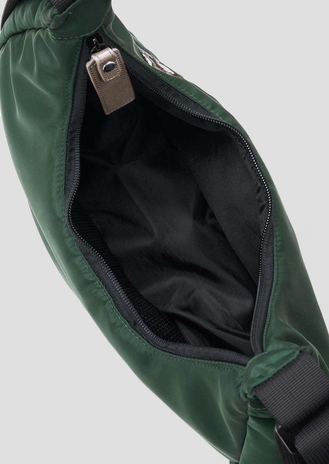 Attack on Titan Levi Mini Shoulder Bag Survey Corps Wings Graniph Japan Limited