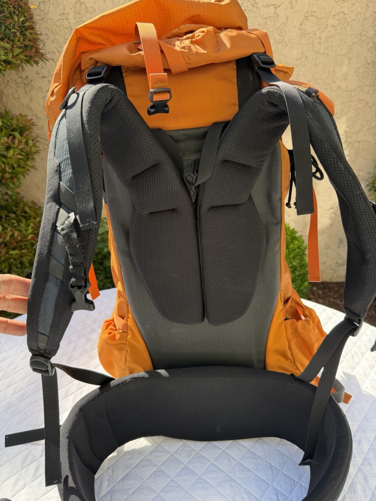 Arc’teryx Altra 65 Internal Frame Orange Ripstop Nylon 25” Backpack Rucksack Bag