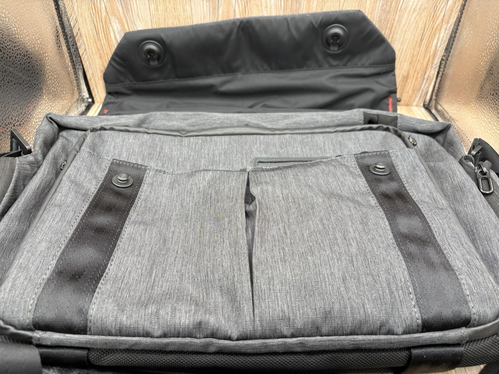 Keysmart Urban Union Hybrid Messenger Backpack Briefcase Laptop Bag