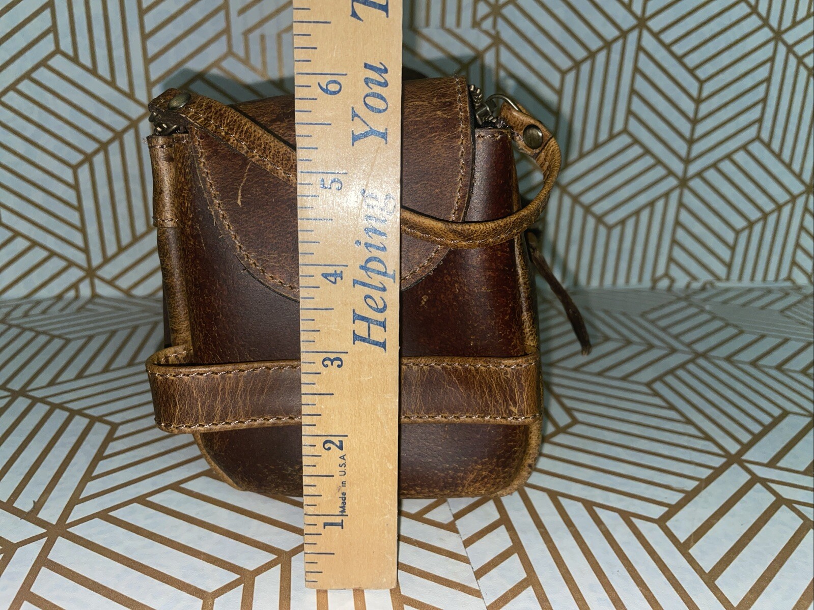 KomalC Oil Tanned Scuff Buffalo Leather Touletry Dopp Kit Brown