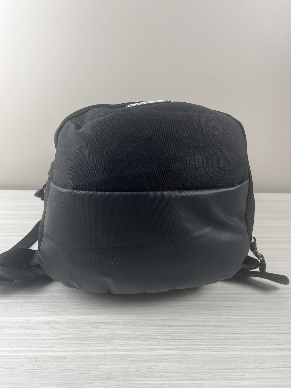Eastsport Extreme Sport Backpack Black Shoe/Laundry Compartment Padded