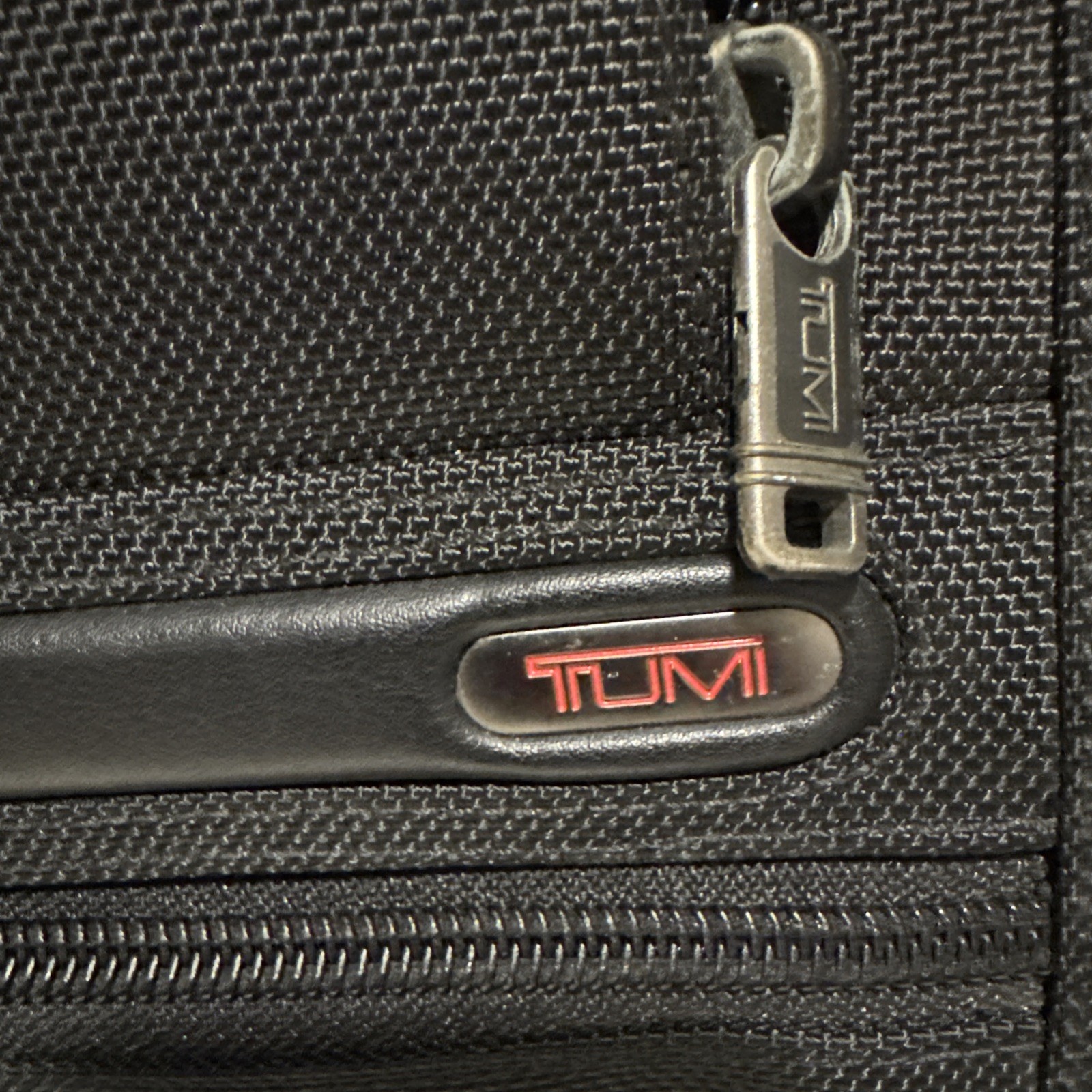 Tumi Alpha Ballistic Nylon 18″ Boarding Tote Bag CarryOn Laptop Black -Free Ship