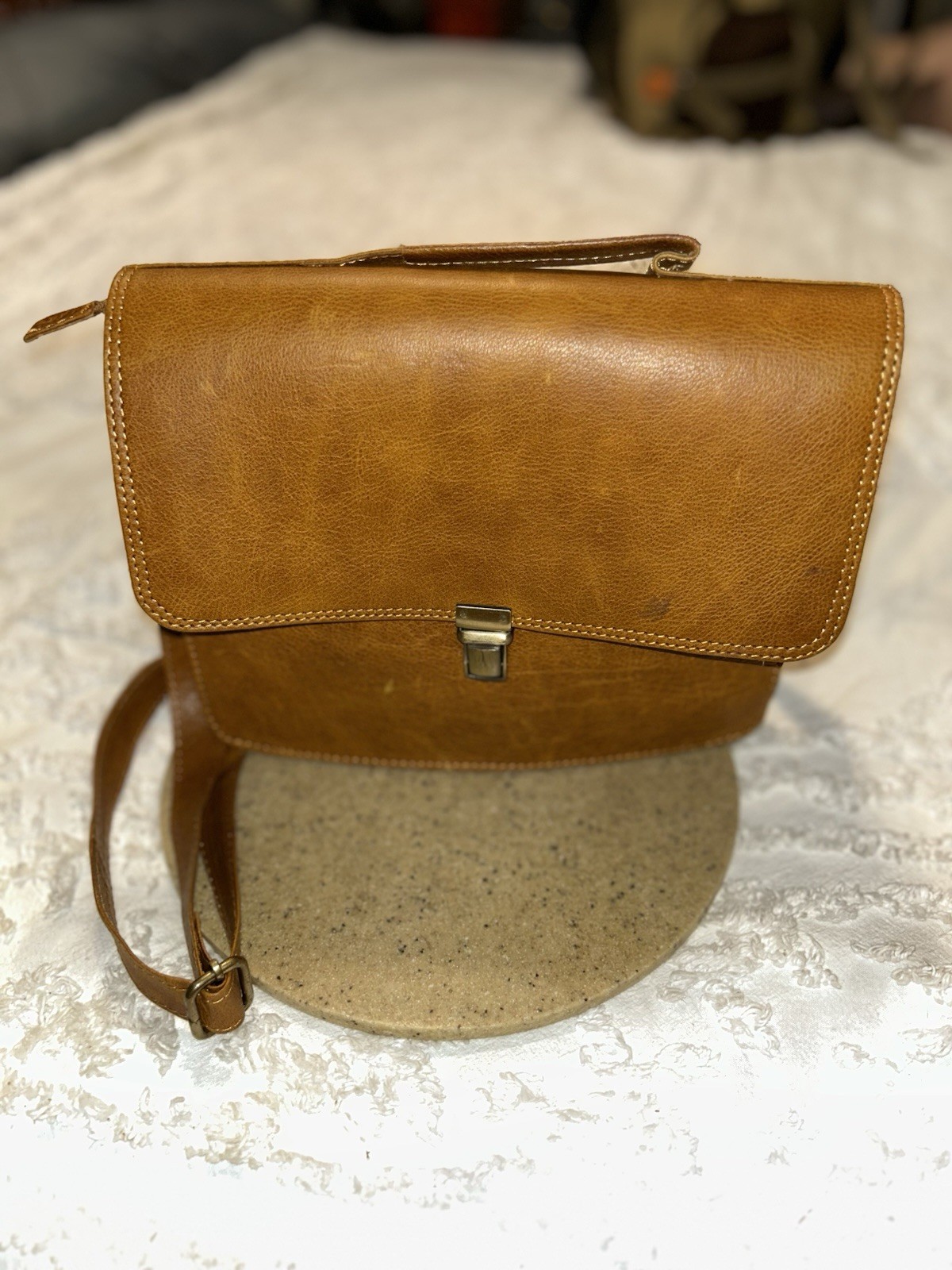 Vtg. 70’s Leather Camel Brown Bag Purse Shoulder/crossbody Made In USA