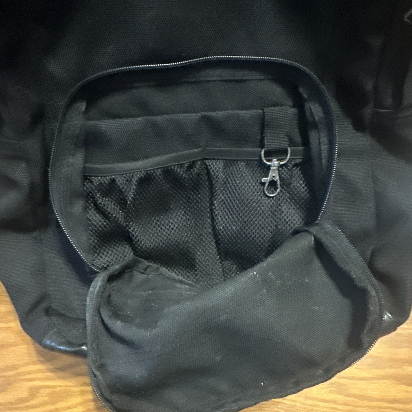 Carhartt Men’s Black Backpack Zip Closure Adjustable Straps Pockets Work