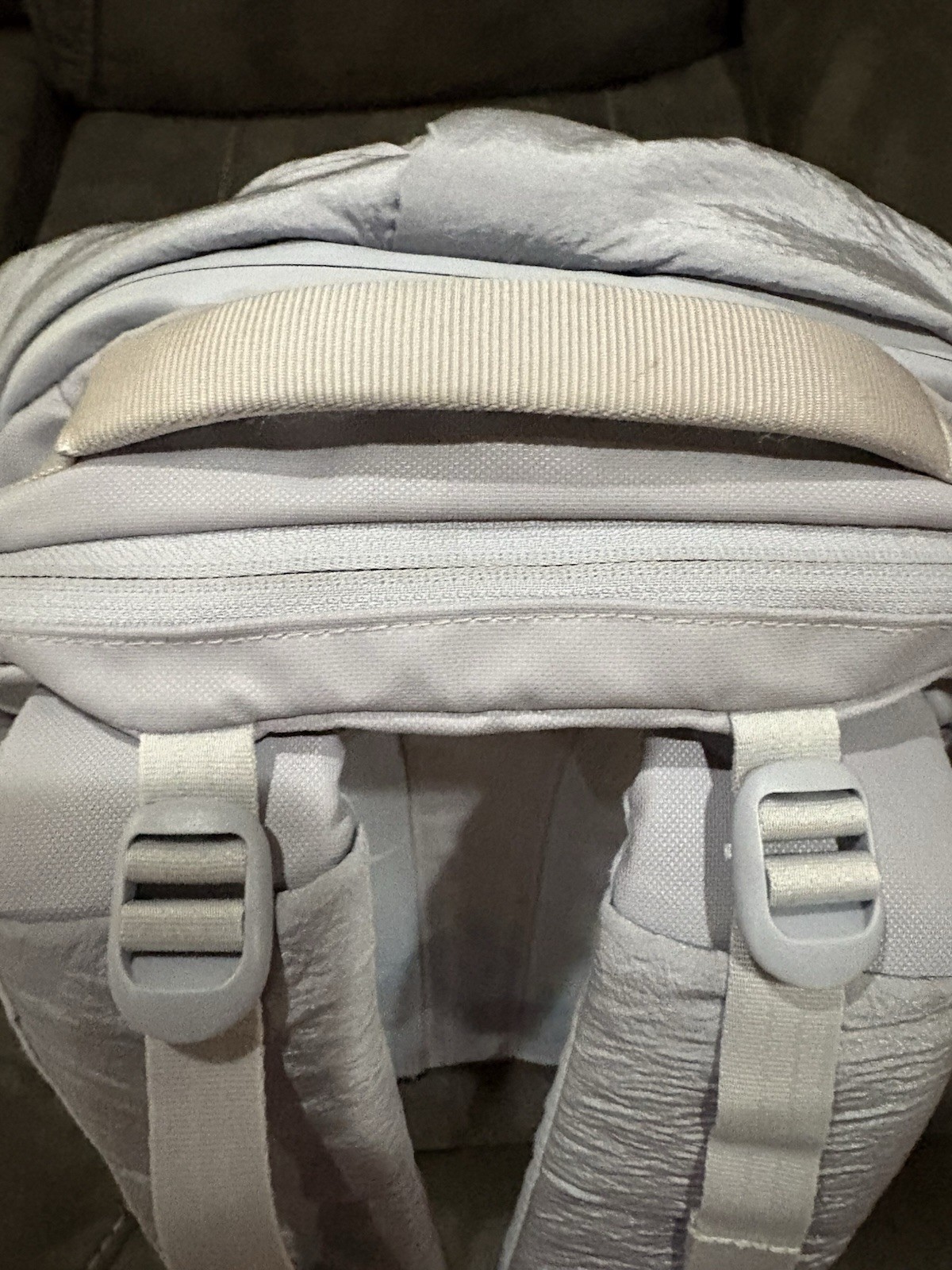 Adidas 4NWNL Backpack Bag 20.5 L Halo Silver w/ inner Laptop Sleeve