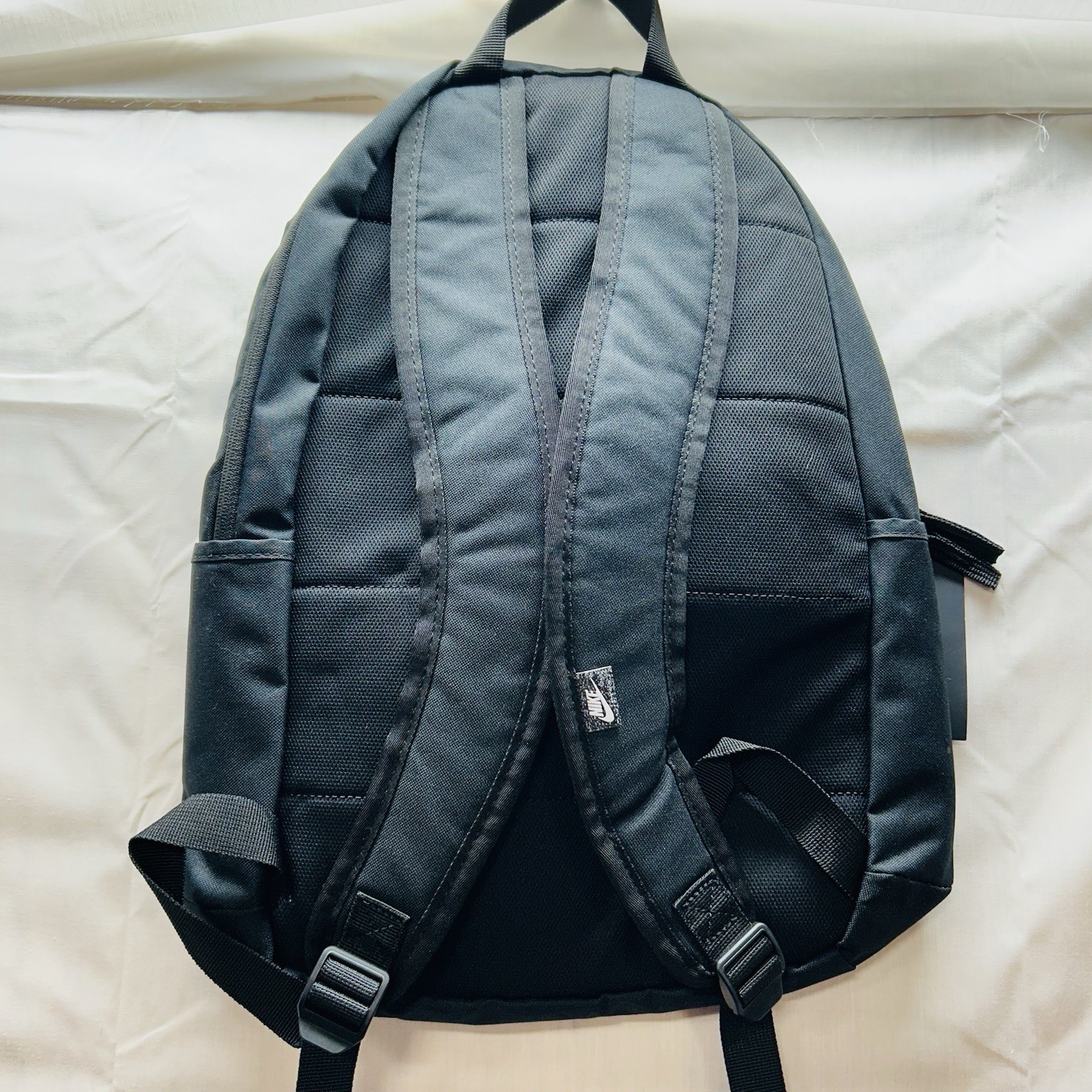 NIKE BLACK UNISEX DD0559 Backpack GYM School SPORT BAG Black Zippered