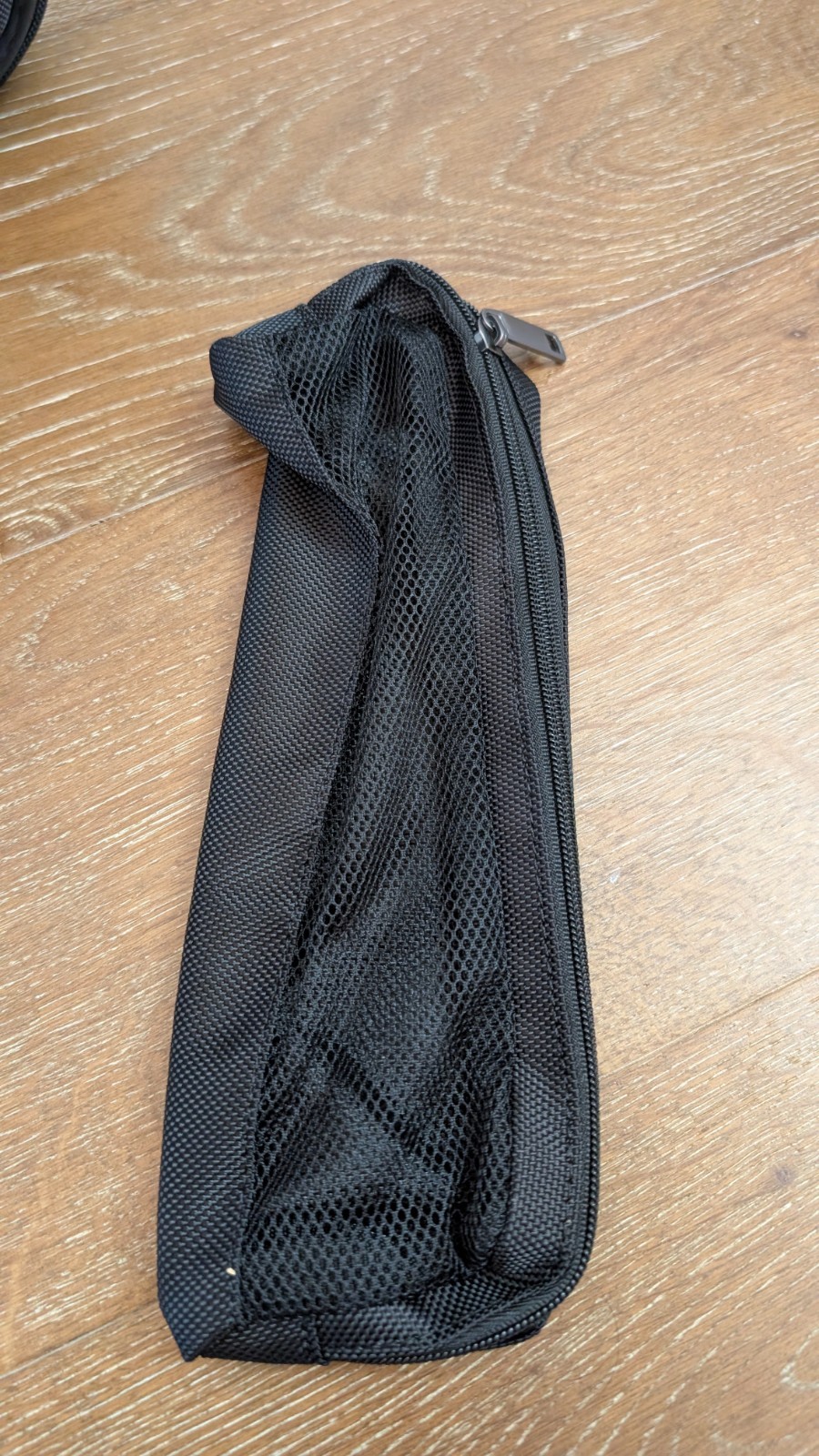 Kenneth Cole Reaction R-Tech “Long Way To Go” Slim Double Gusset Laptop Briefcas