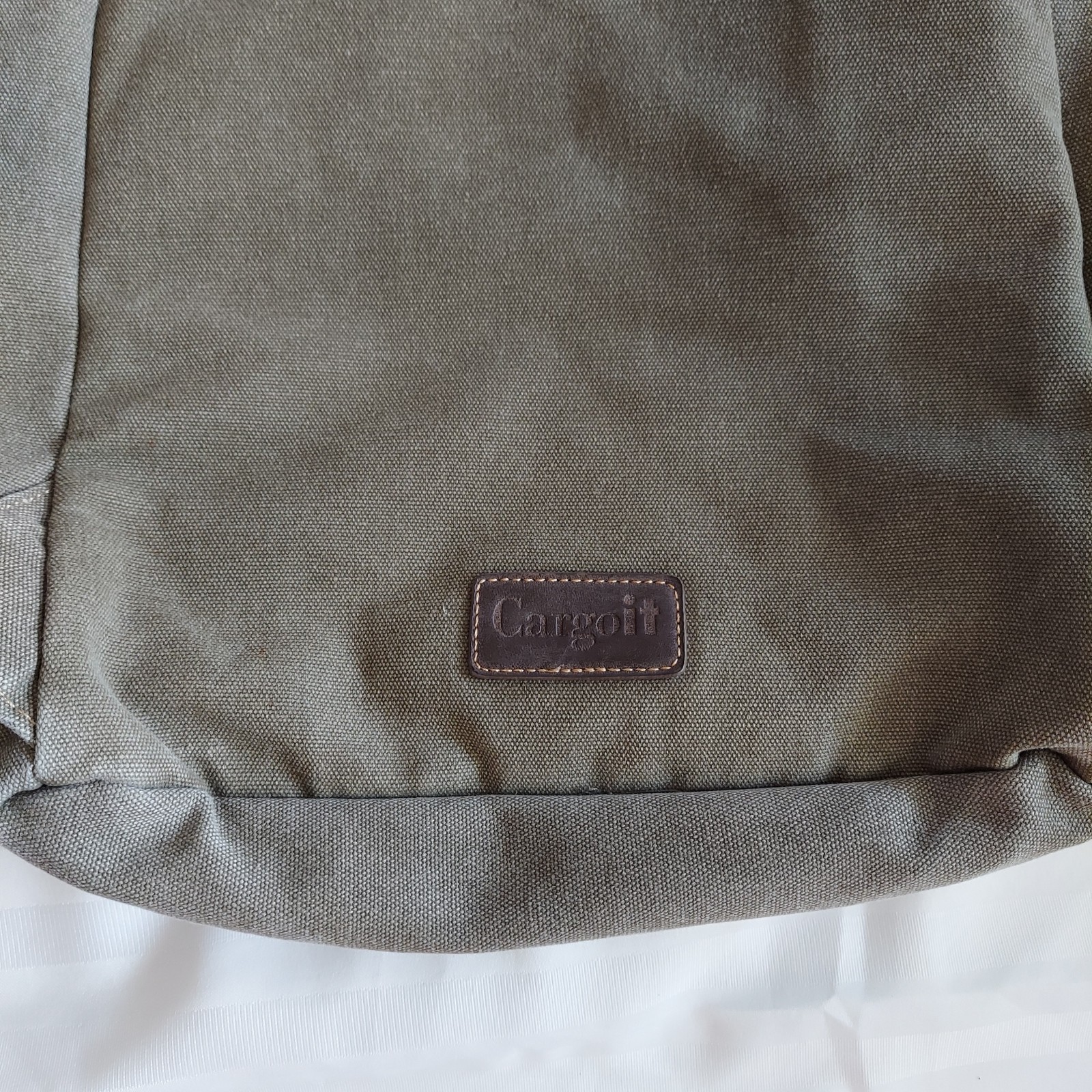 Cargoit Green & Brown Canvas Rucksack Backpack Drawstring with Clasp Closure
