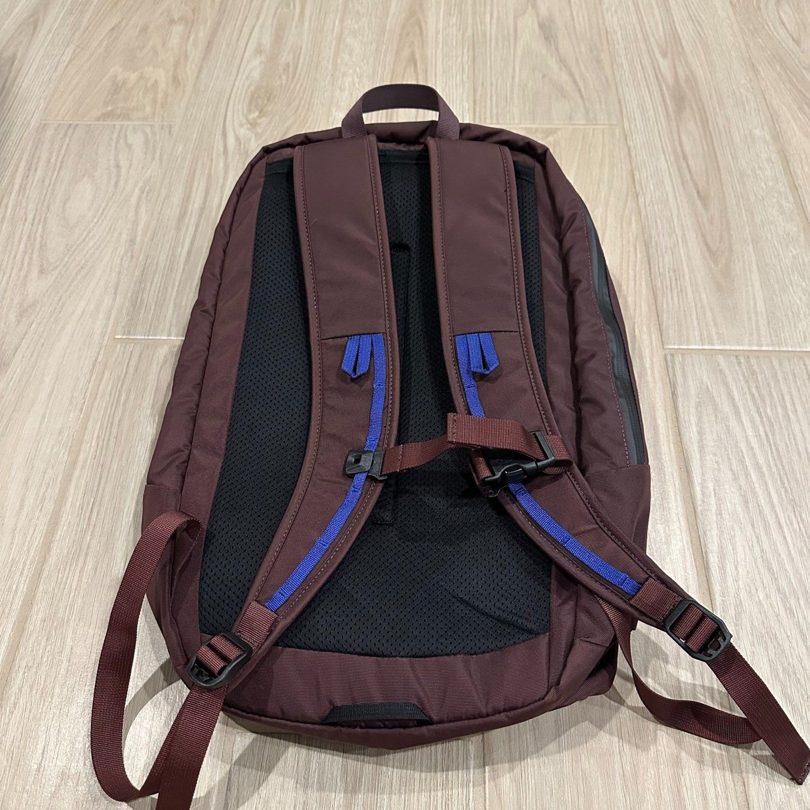 Cotopaxi Vaya 18L Backpack