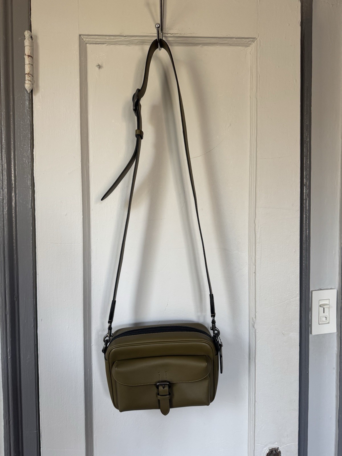 COACH MEN’S Warner Crossbody Bag Smooth grain leather NWOT