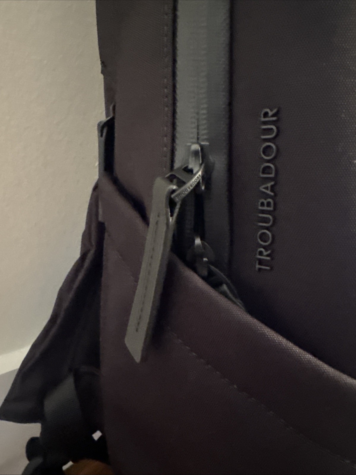 NWT Troubadour Apex Backpack 4.0 Black 22L, with Original Packaging