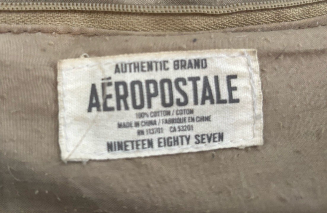 Aéropostale Beige Messenger Bag Buckle, Adjustable Crossbody Strap, Lined