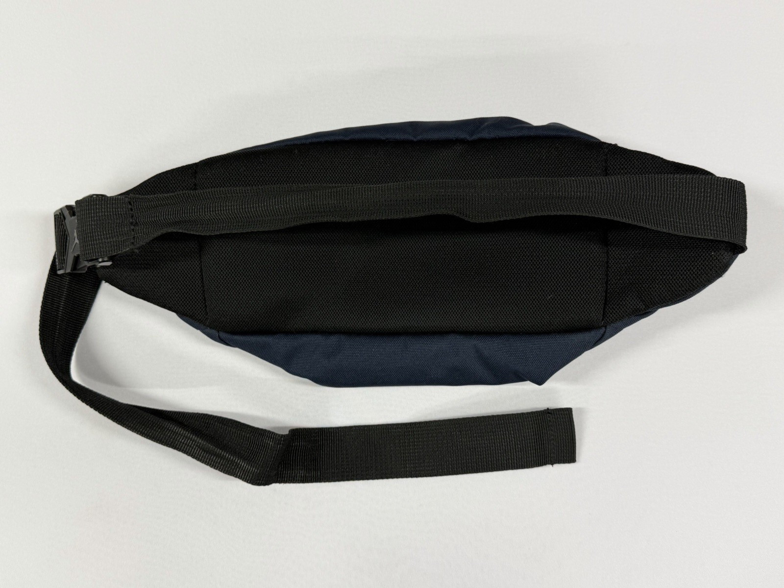 Nike Air Jordan Retro Jumpman Crossbody Oversized Waist Fanny Pack Navy BB15