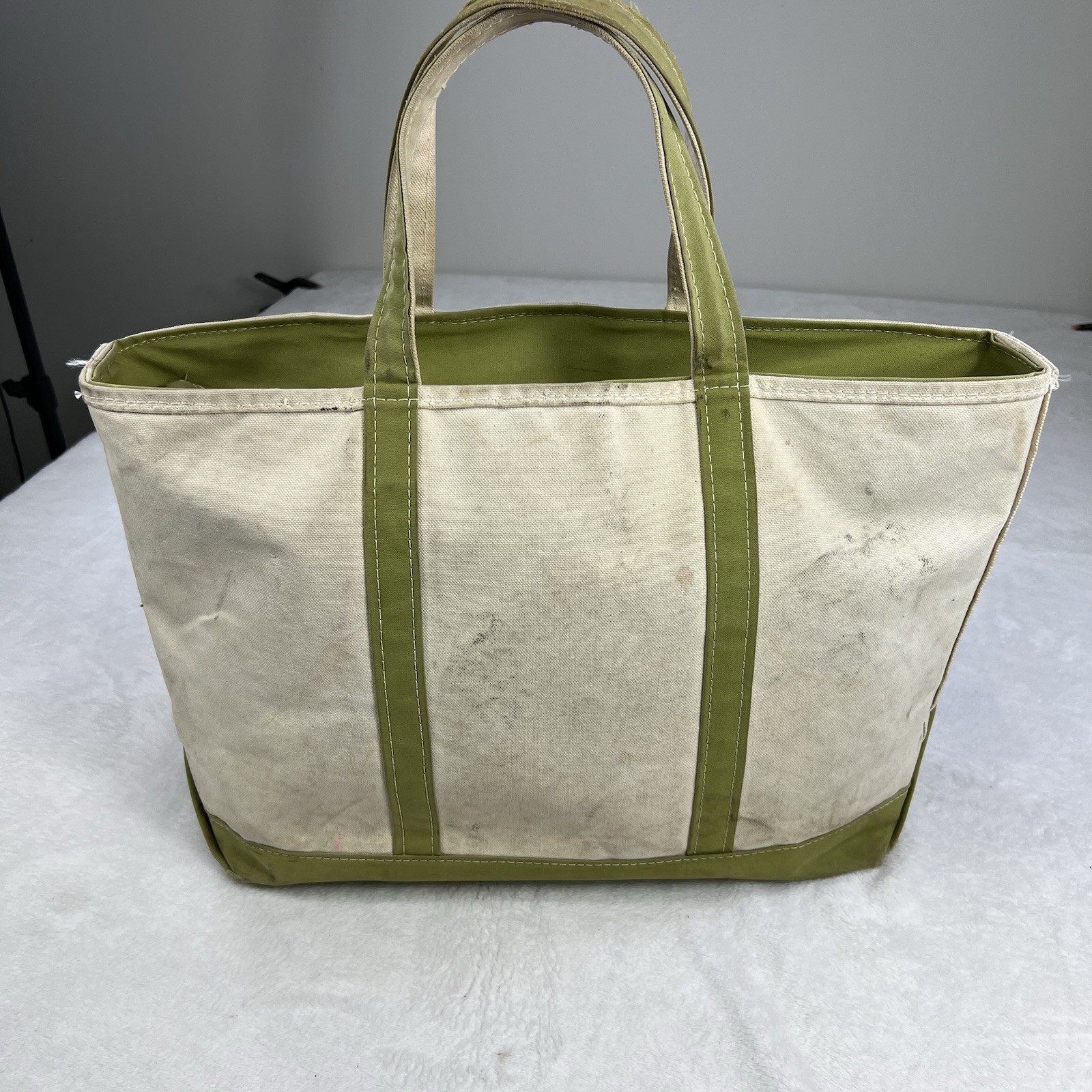 Vintage Distressed LL Bean Large “Nichole” Zipper Top Boat And Tote Canvas Bag