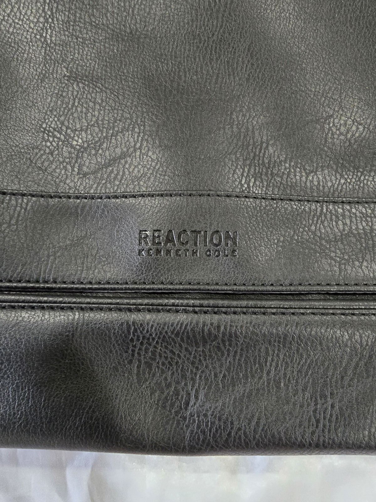 Kenneth Cole Reaction Black Crossbody Messenger