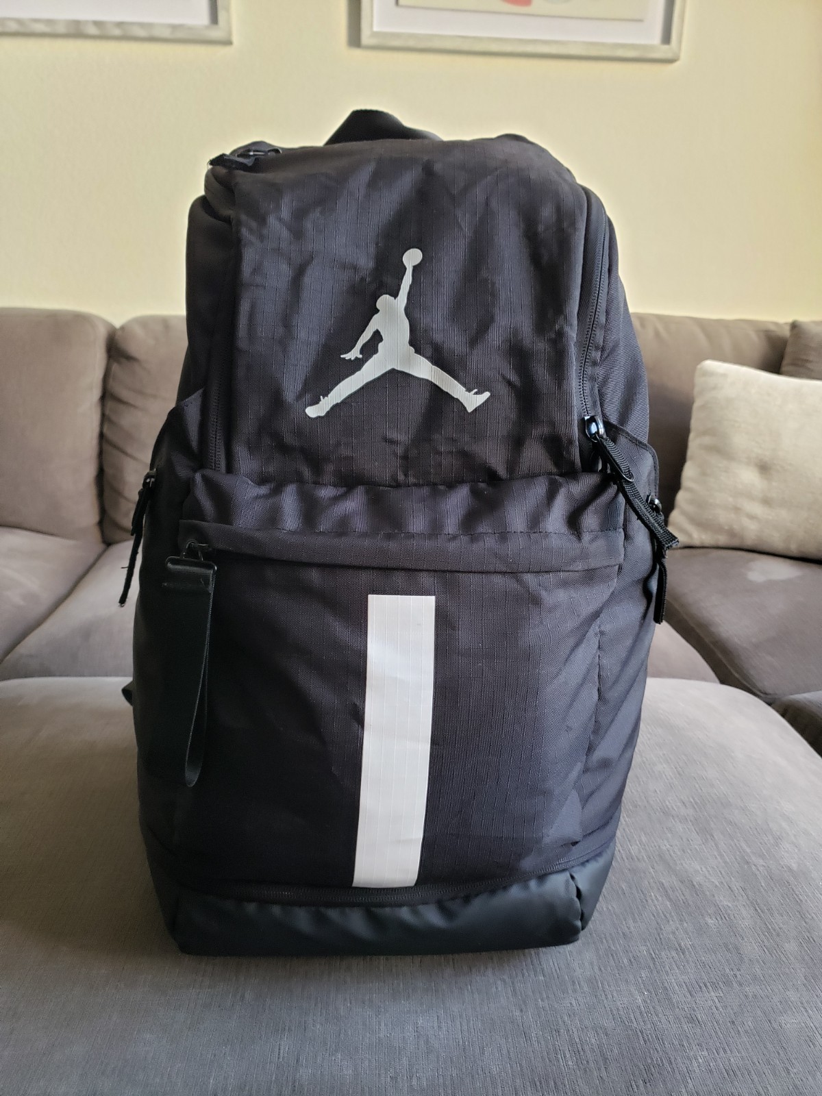 Air Jordan Velocity Black Backpack Basketball Football School – GREAT CONDITION!