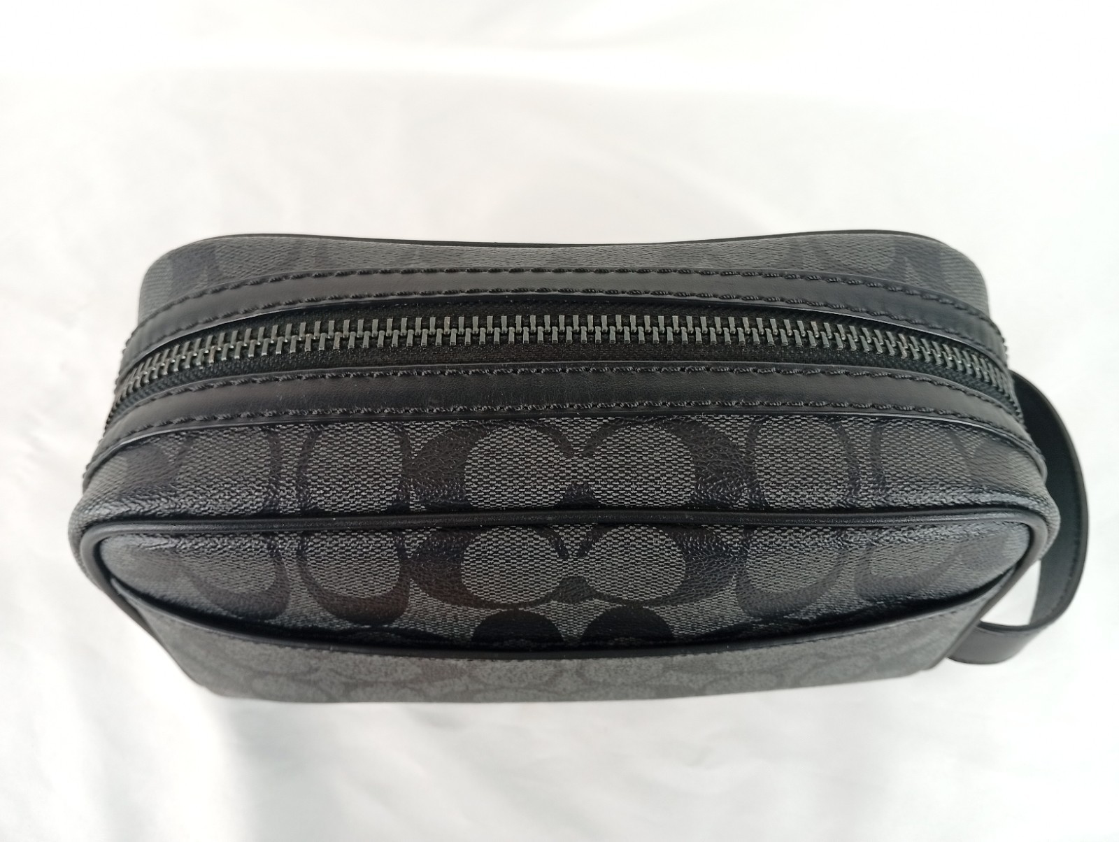Pre-Owned Coach Signature Canvas Small Travel Kit Toiletry Bag Charcoal Black