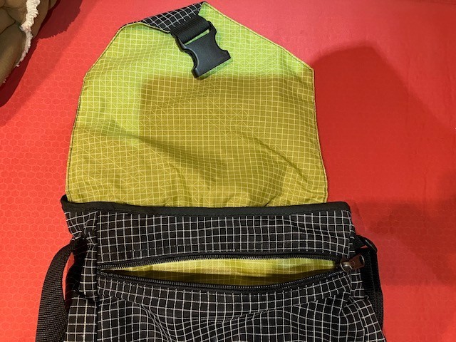 Tom Bihn Medium Cafe Bag (Halcyon)