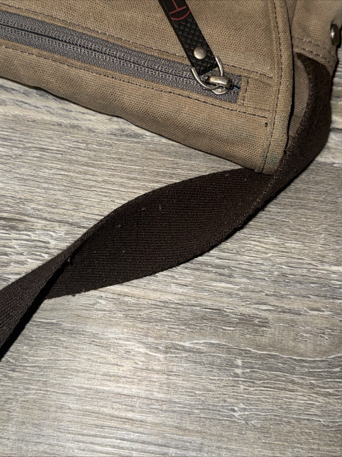 Tumi T-Tech Essential Gear Brown Waxed Cavas Crossbody used GC