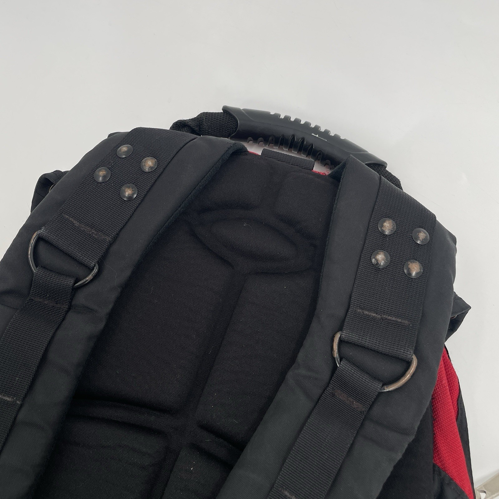Vintage Oakley Icon Backpack in Red Black – 90s 2000s Y2k Goth Grunge