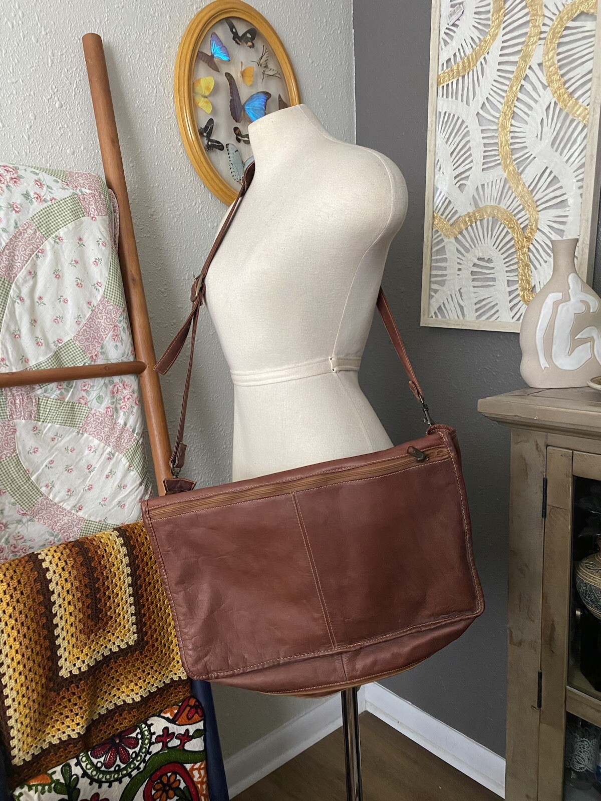 Cortez Genuine Leather Briefcase Made in Colombia w Cross body Strap