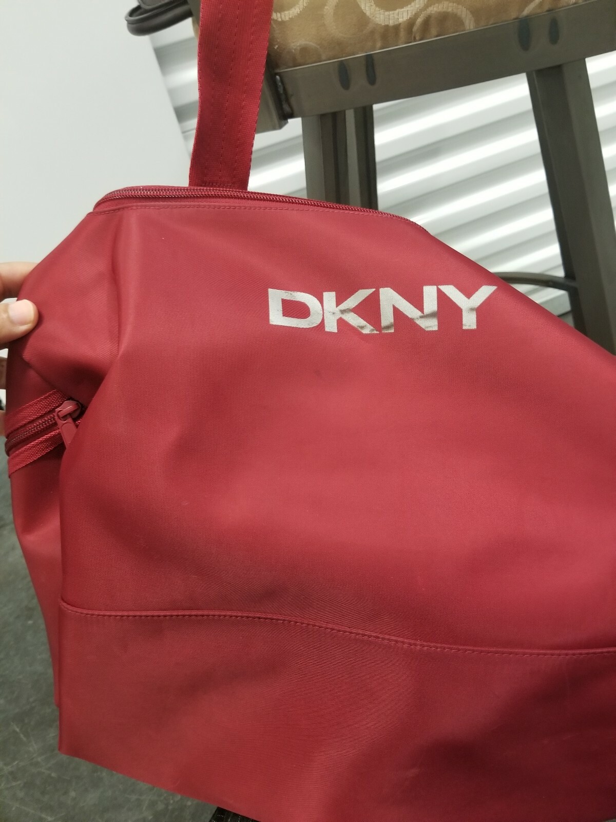 New DKNY sport bag..beautiful fabric and color..unique style.