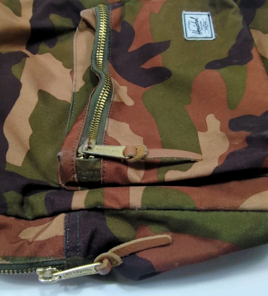Herschel Backpack Classic X-Large Woodland Camo 30L Used