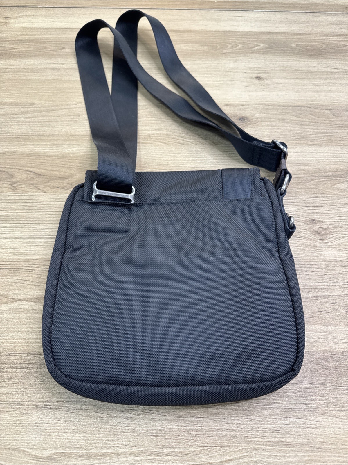 Tumi 22306HKH Alpha Bravo Barstow Crossbody Shoulder Bag Nylon Leather Magnetic