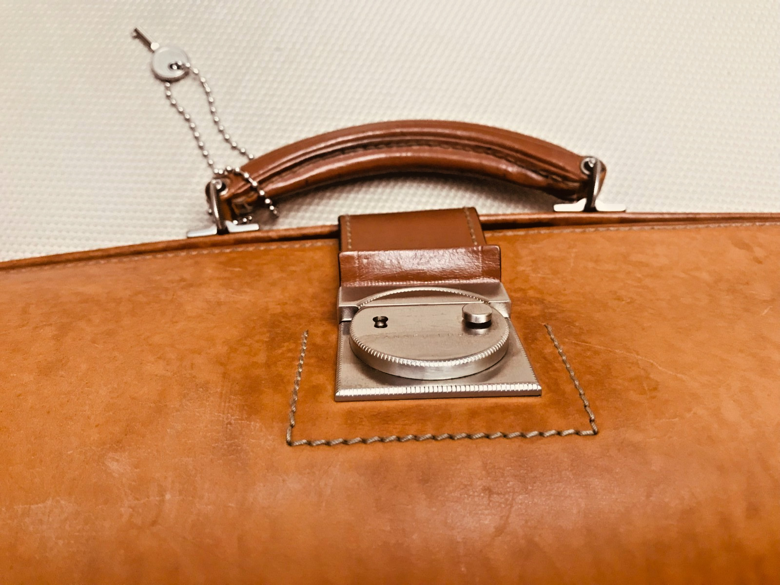 TANNER KROLLE “Bailey’s Case” Bridle Leather Briefcase / Lawyer Bag – ENGLAND