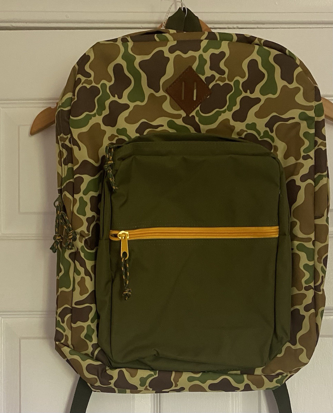 Mad Engine Green Camouflage Backpack Camo New No Tag Lots of Pockets Lightweight