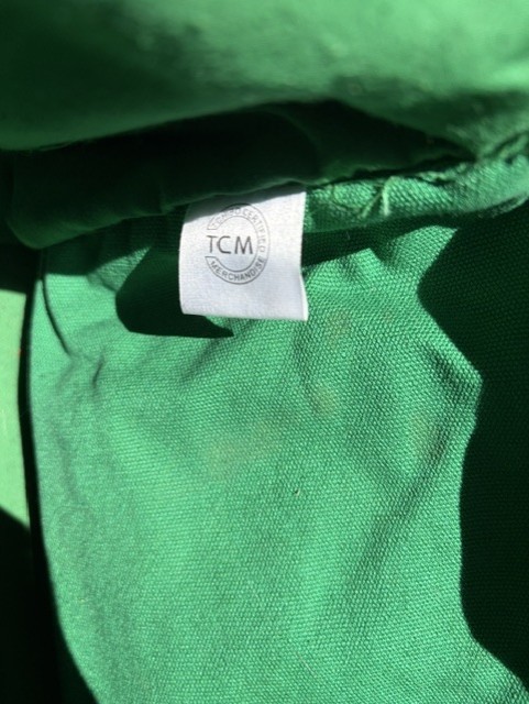 Vintage Green Soccer Bag with movable Flags – World Cup!