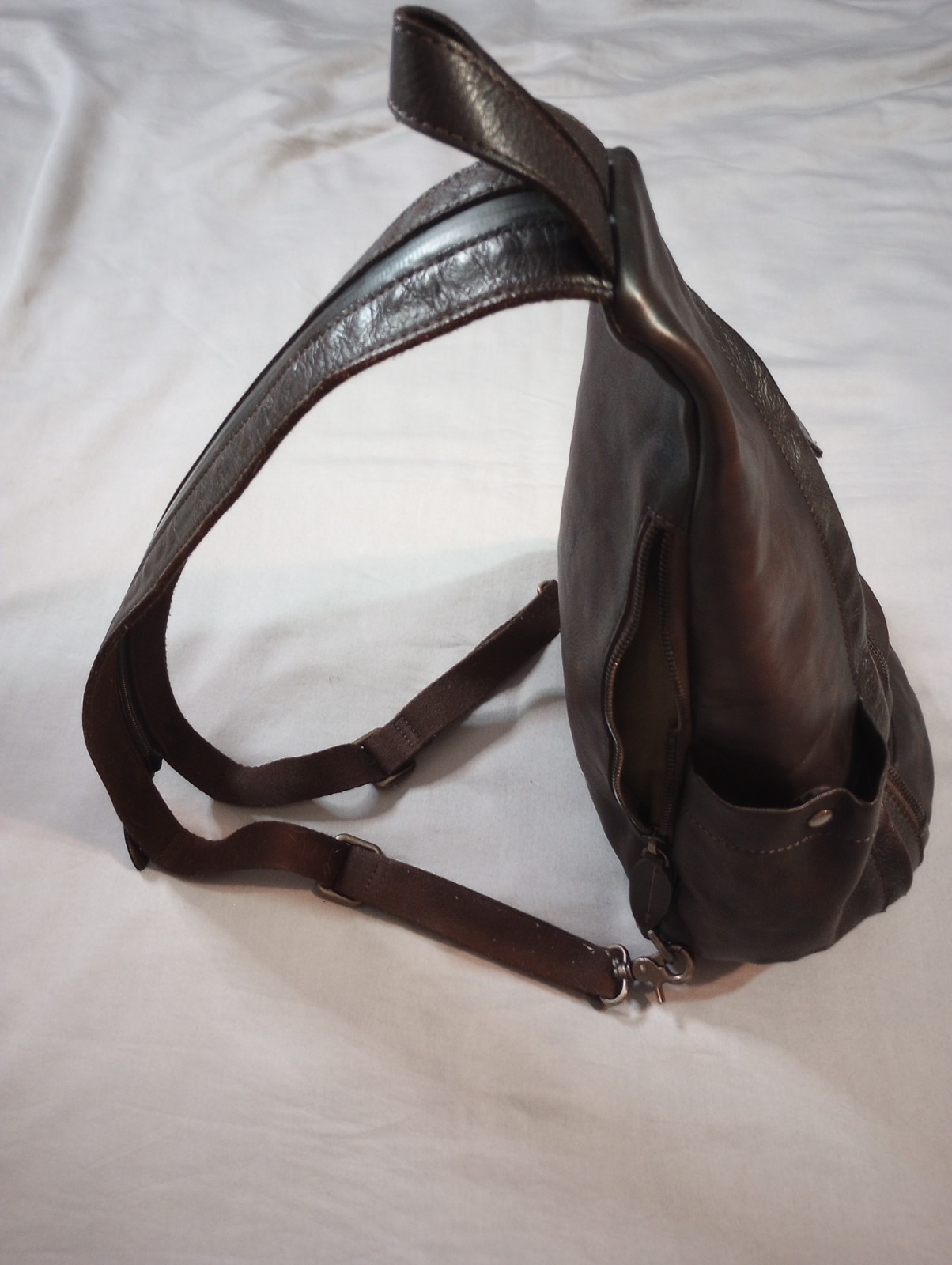 IVTG Genuine Leather Sling Bag Backpack Crossbody Chest Unisex