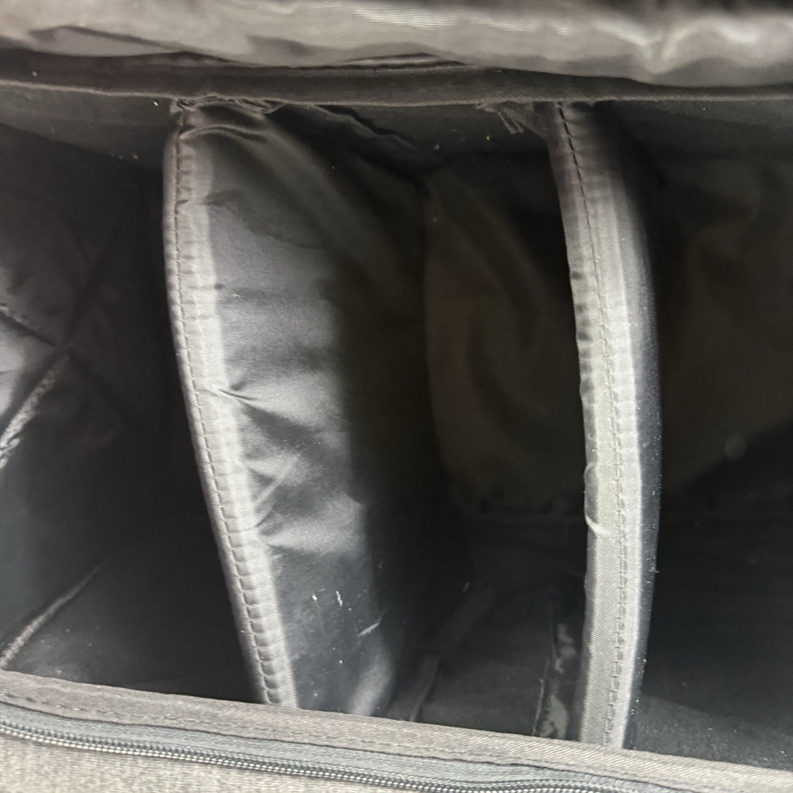 Private Label CARRY ON TRAVEL BAG Limited Edition Duffle Bag Gray Black