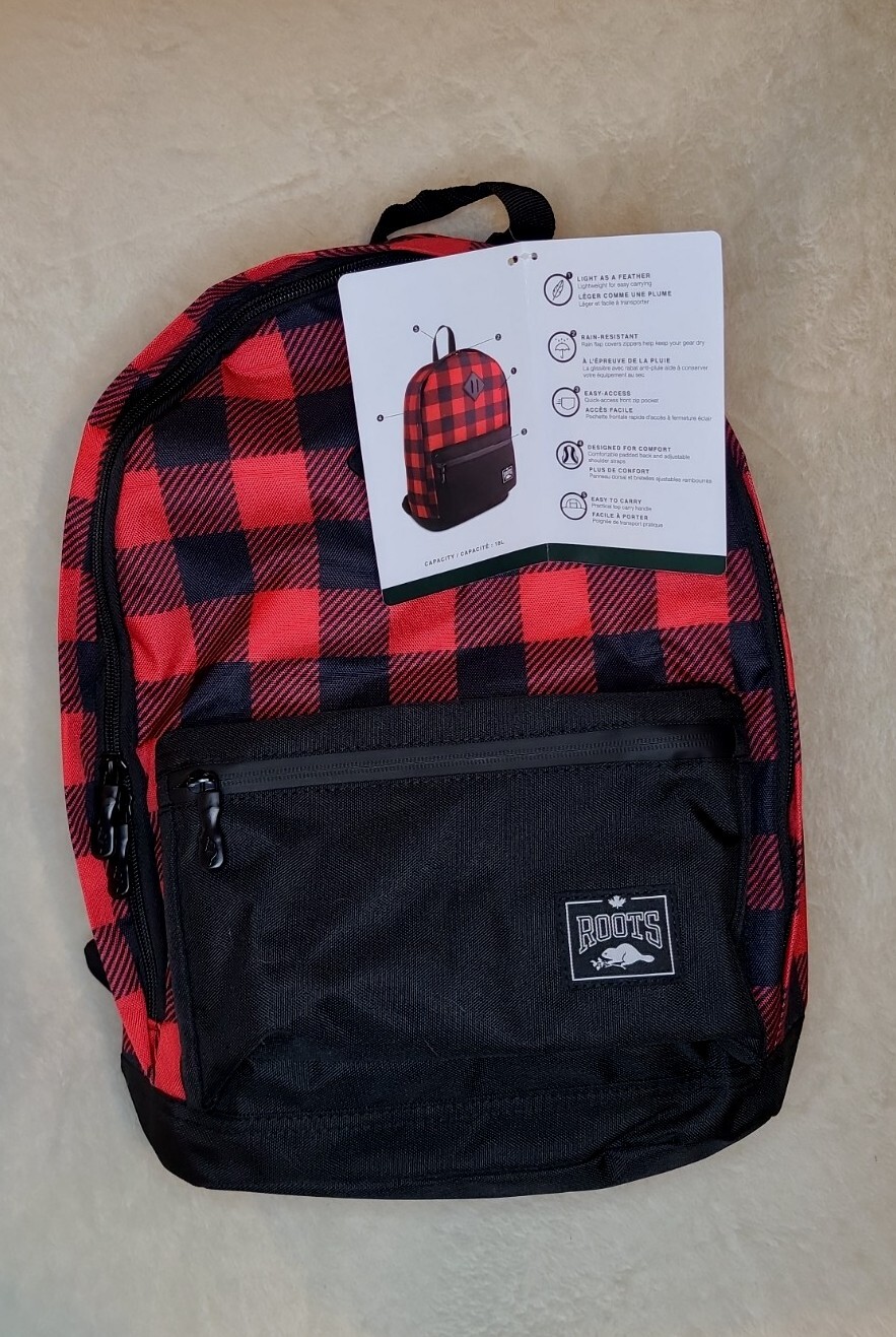 Roots Canada Feather-Weight Buffalo Plaid Backpack Water Resistant New With Tags