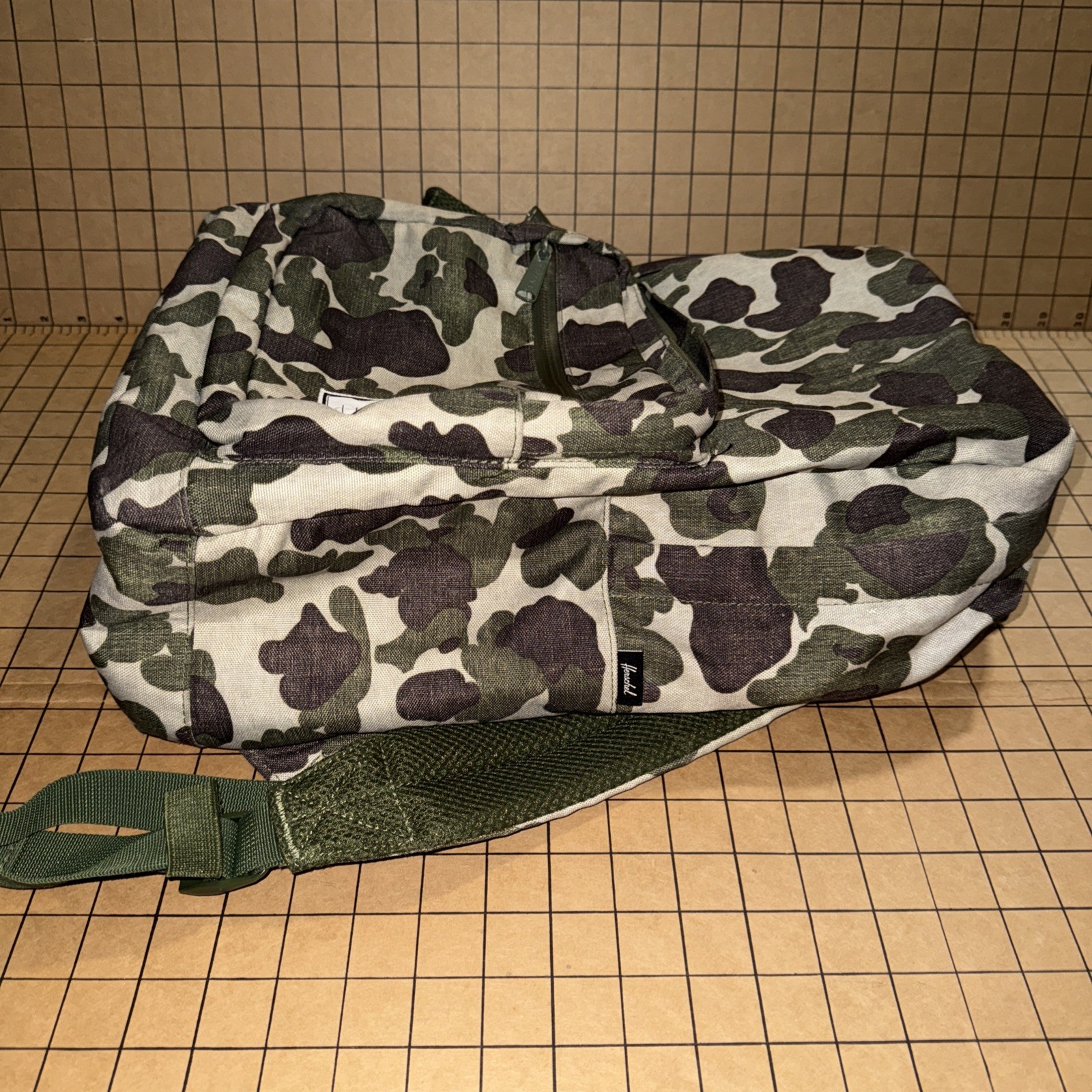 Herschel Supply Co Camo Backpack 15” Canvas Army Green School Laptop Utility Bag