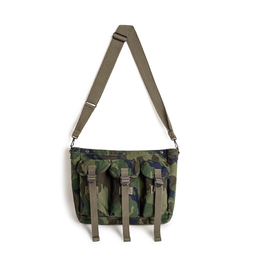 Retro Men Crossbody Bag Large Capacity Camouflage Training Messenger Bag Outdoor