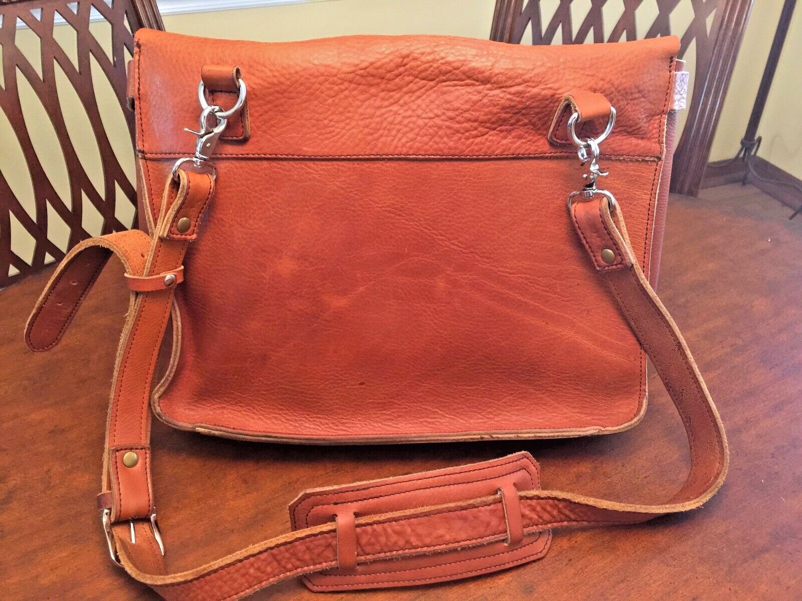 Rustic Tan Burnished Leather Briefcase / Messenger Bag / Mail Bag – Spain