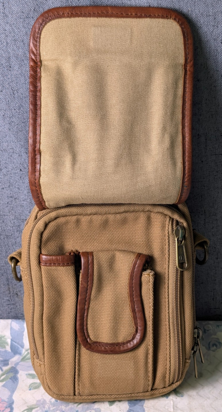 Duluth Trading Company Men’s 8″ Canvas Brown Travel Organizer Belt Pouch Bag