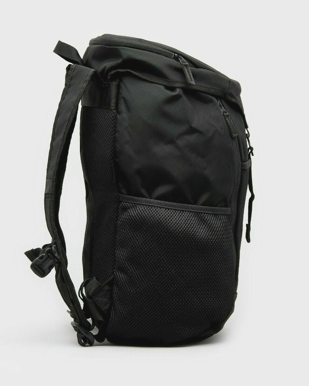 Oakley Clean Days Backpack Black 22L 100% Recycled Nylon